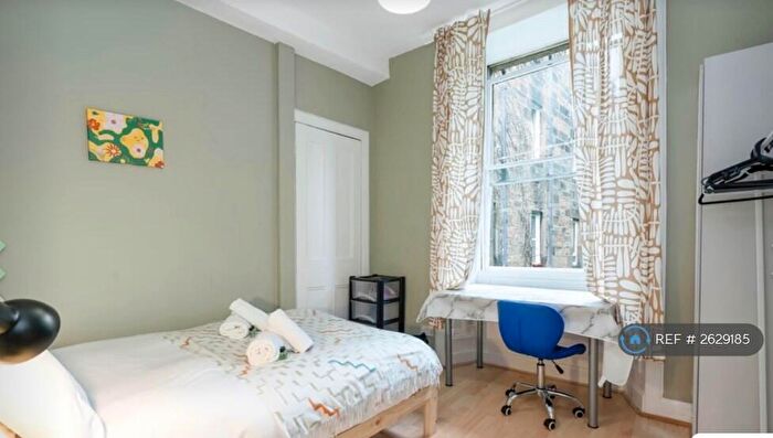 1 Bedroom Flat To Rent In Rose Street, Edinburgh, EH2
