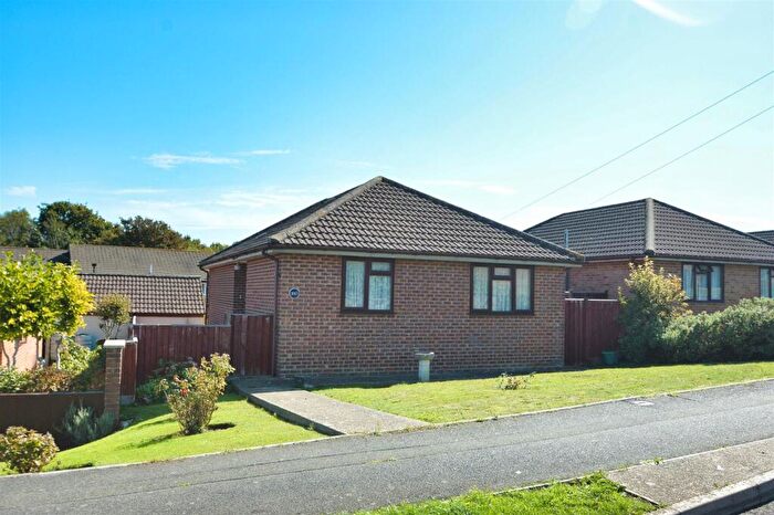 2 Bedroom Detached Bungalow For Sale In Binstead, PO33