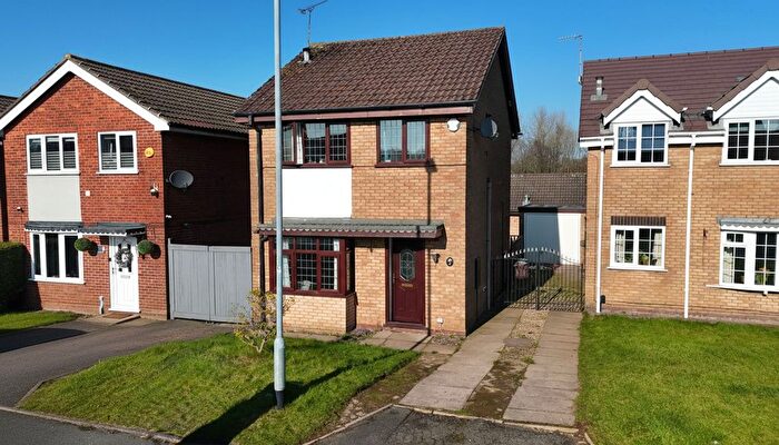 3 Bedroom Detached House For Sale In Rylestone Close, Stoke-On-Trent, ST3