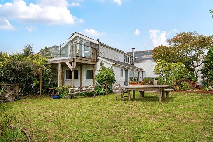 4 Bedroom Semi-detached House For Sale In Park Lane, Blackawaton, TQ9