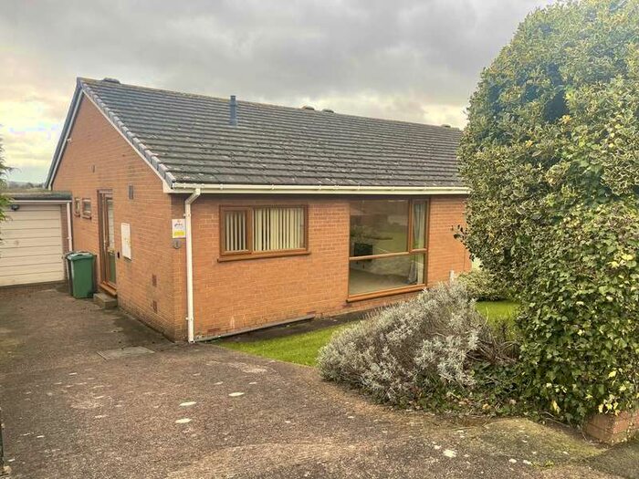 2 Bedroom Detached Bungalow To Rent In Sunnymoor Close, Pinhoe, EX1