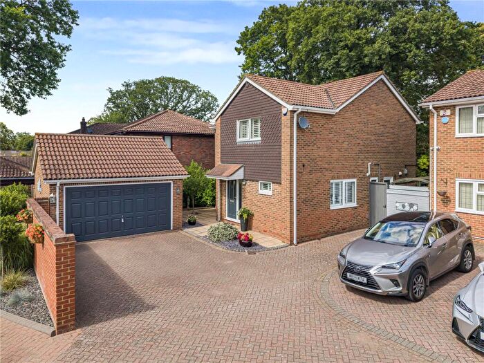 4 Bedroom Detached House For Sale In Lambsfrith Grove, Hempstead, Gillingham, Kent, ME7