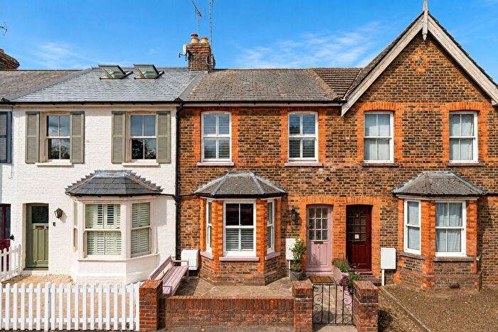 3 Bedroom Terraced House For Sale In Tilt Road, Cobham, KT11
