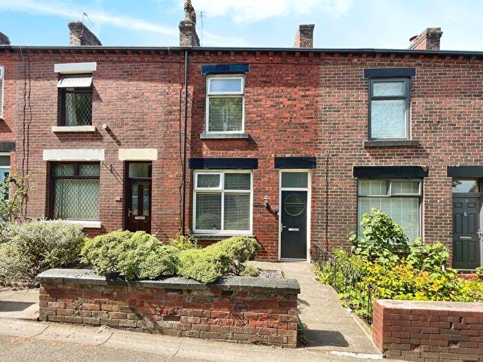 2 Bedroom Terraced House For Sale In Stoneclough Road, Radcliffe, M26