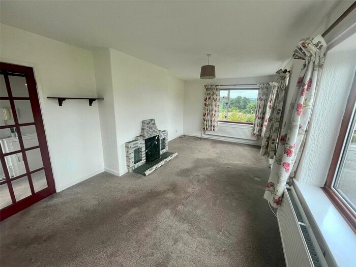 2 Bedroom Bungalow For Sale In Hunters Hill, Weaverham, Northwich, Cheshire, CW8