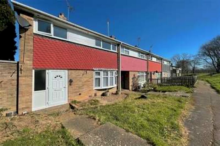 3 Bedroom House To Rent In Falstones, Lee Chapel North, Basildon, SS15