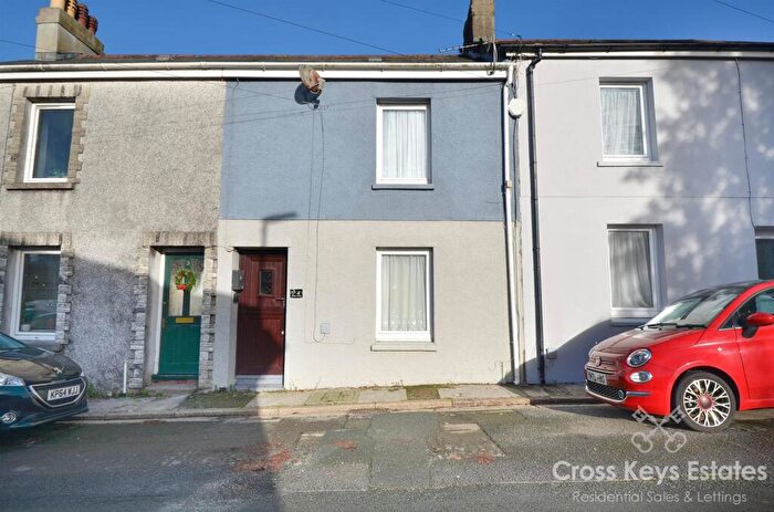 2 Bedroom Terraced House For Sale In Whitleigh Avenue, Crownhill, PL5