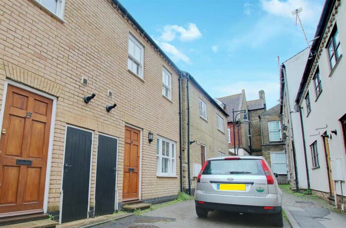 2 Bedroom Property To Rent In Cow & Hare Passage, St. Ives, PE27