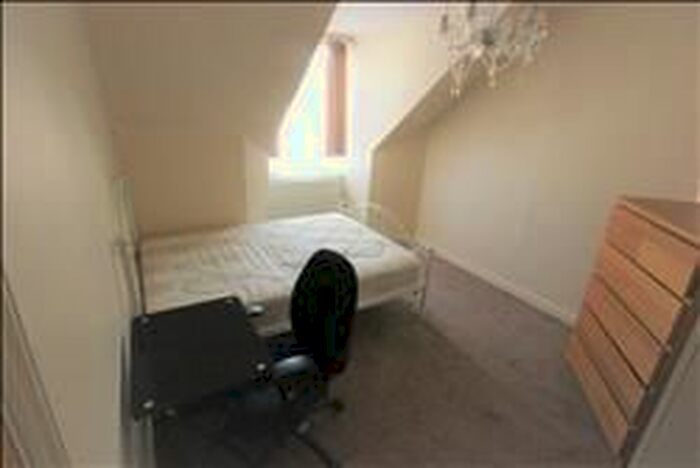 1 Bedroom Flat To Rent In Beaconsfield Villas, Brighton, BN1