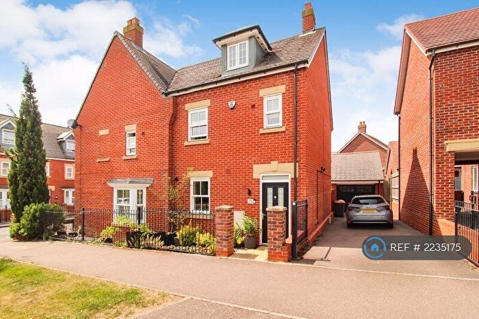 3 Bedroom Semi-Detached House To Rent In Martell Drive, Kempston, Bedford, MK42