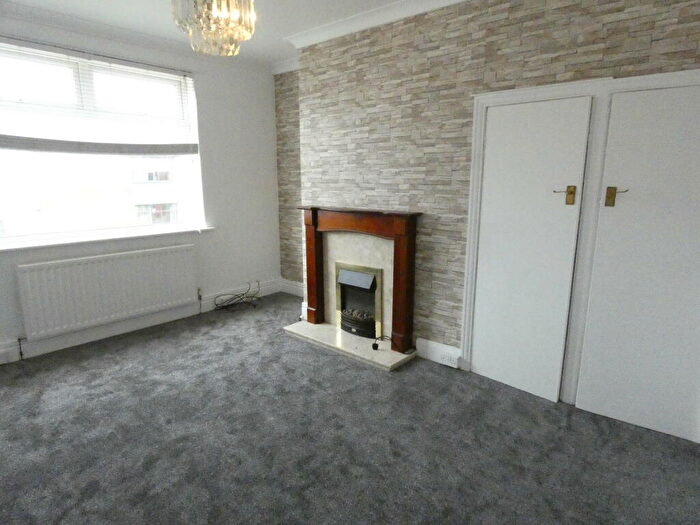 2 Bedroom Flat To Rent In Eastbourne Gardens, Walkergate, NE6
