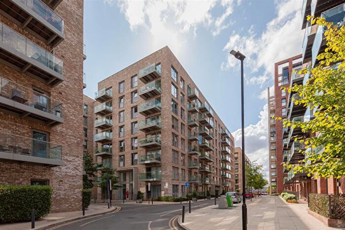 2 Bedroom Flat For Sale In Ironworks Way, East Ham, E13
