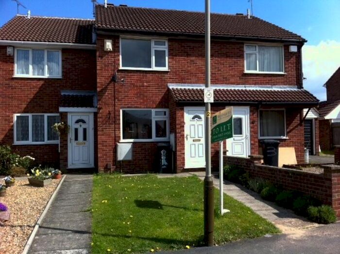 2 Bedroom Town House To Rent In Barnsdale Road, Leicester, LE4