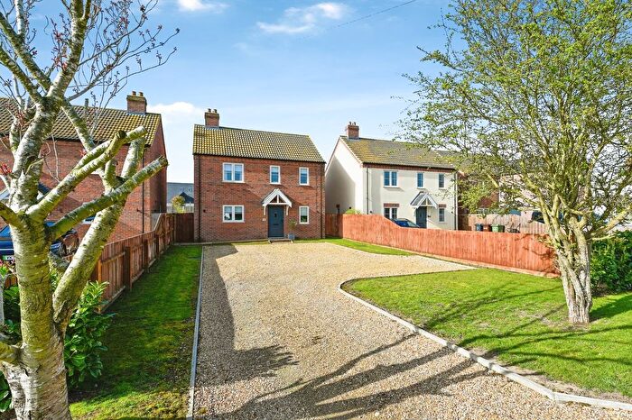 4 Bedroom Detached House For Sale In Bonnetts Lane, Marshland St. James, Wisbech, Norfolk, PE14