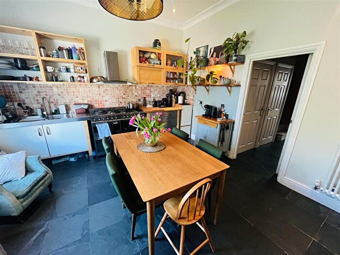 4 Bedroom End Of Terrace House To Rent In Richmond Road, Montpelier, Bristol, BS6