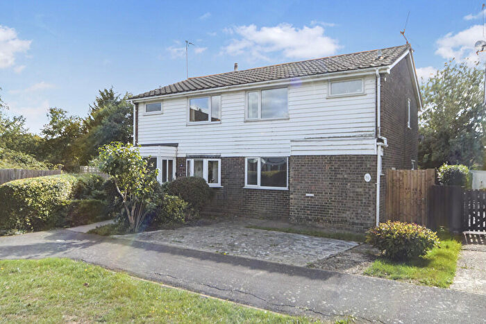 3 Bedroom Semi-Detached House For Sale In Ermine Way, Sawtry, PE28