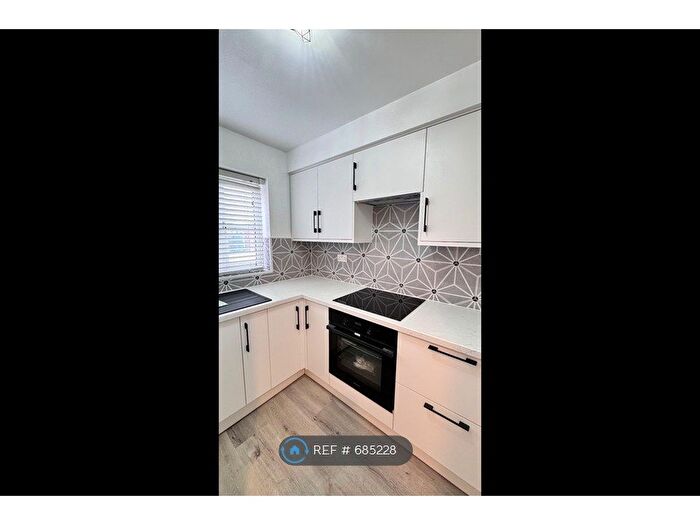 2 Bedroom Terraced House To Rent In Battery Road, London, SE28