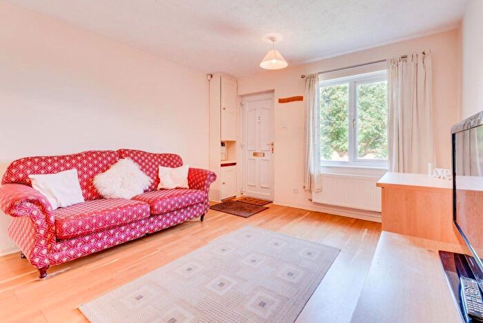 3 Bedroom Property To Rent In Westgate Close, Canterbury, CT2