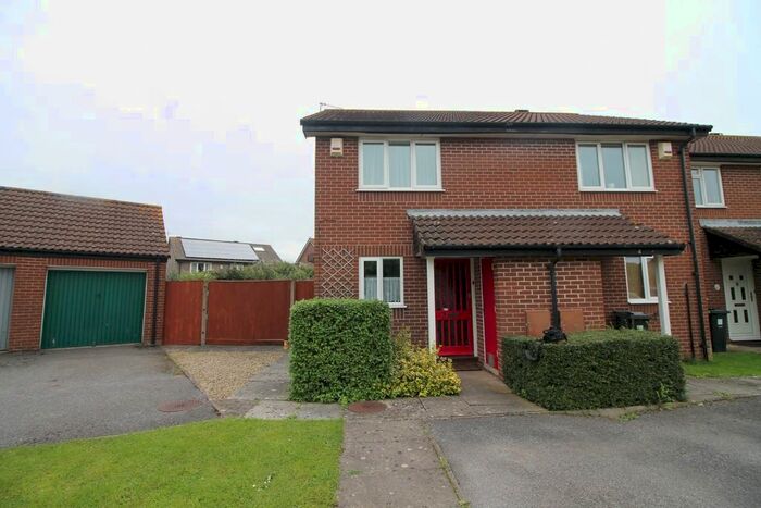 2 Bedroom Property To Rent In Badgers Close, Bradley Stoke, Bristol, BS32