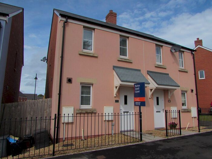 2 Bedroom Property To Rent In Ffordd Y Celyn, Coity, Bridgend, CF35