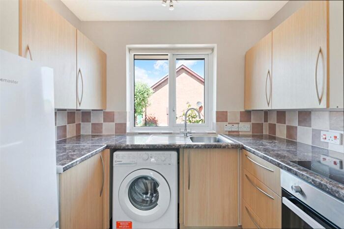 1 Bedroom Semi-Detached Bungalow To Rent In Albury Place, Merstham, RH1