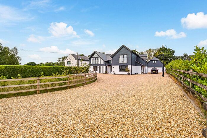 5 Bedroom Country House For Sale In Durley, SO32