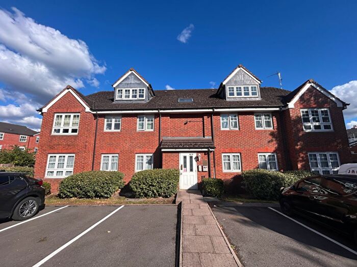 2 Bedroom Property To Rent In Kellner Gardens, Oldbury, B69