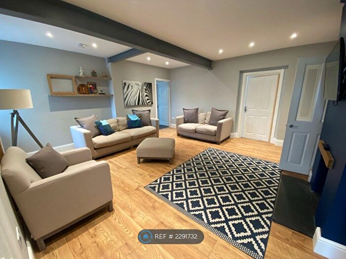 7 Bedroom Detached House To Rent In Lannett Road, Gloucester, GL1