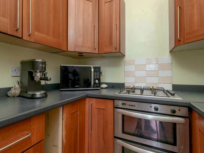 2 Bedroom Flat For Sale In High Street, Musselburgh, EH21