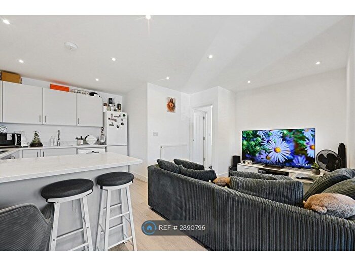 1 Bedroom Flat To Rent In Diya Court, Harrow, HA1