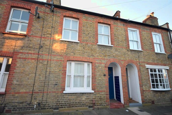 2 Bedroom Terraced House To Rent In Warwick Road, Twickenham TW2