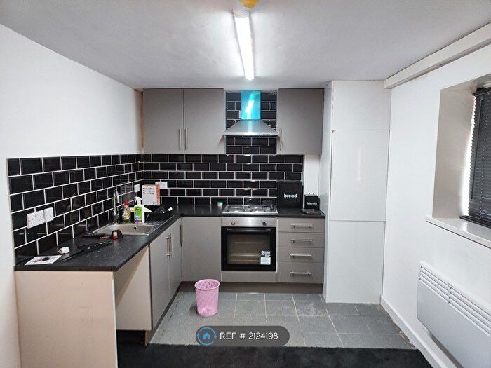 Studio To Rent In Elland Lane Elland, Elland West Yorkshire, HX5