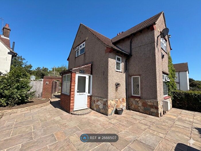 2 Bedroom Semi Detached House To Rent In Ripple Road, Barking, IG11