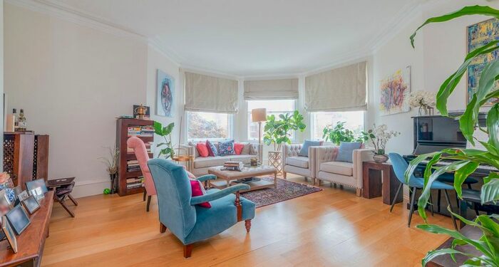 5 Bedroom Flat To Rent In Leinster Mansions, Langland Gardens, London, NW3