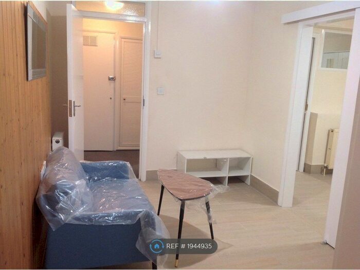 1 Bedroom Flat To Rent In Lower Ground, London, N1