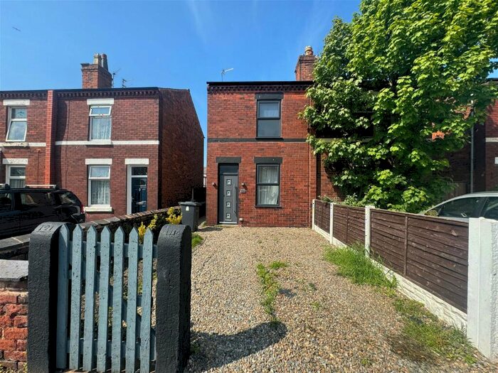 2 Bedroom Semi-Detached House To Rent In Newton Street, Southport, PR9
