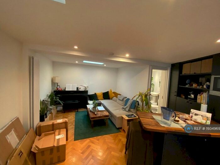 1 Bedroom Flat To Rent In Gloucester Road, Horfield, Bristol, BS7