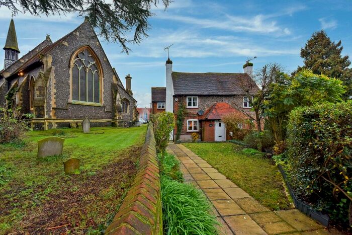 2 Bedroom Semi-Detached House To Rent In Trinity Road, Marlow, Buckinghamshire, SL7