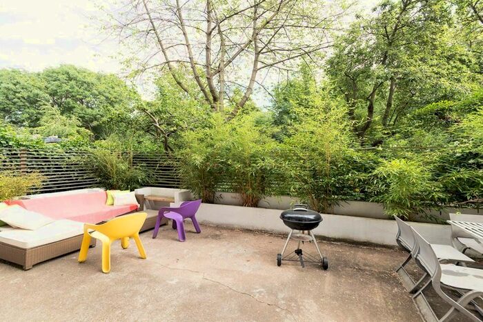 2 Bedroom Flat To Rent In Alfred Road, London, W3