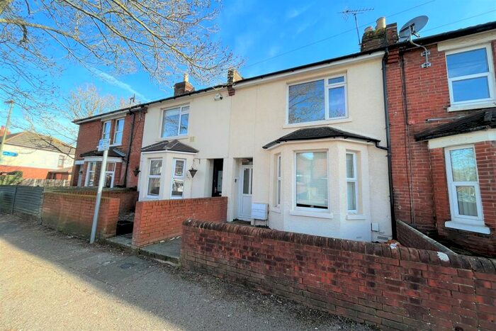 3 Bedroom Terraced House To Rent In Eastleigh, SO50