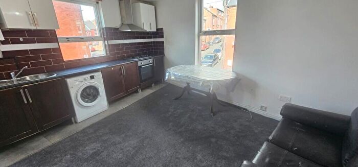 2 Bedroom Terraced House To Rent In Chiswick Terrace, Leeds, West Yorkshire, LS6