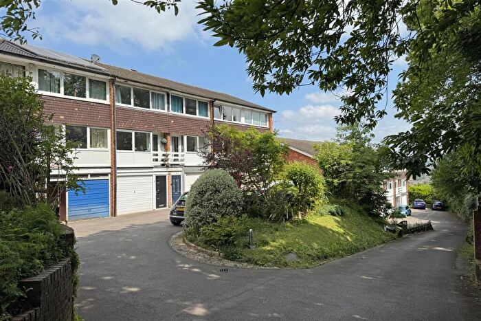 3 Bedroom Terraced House For Sale In Godalming, GU7