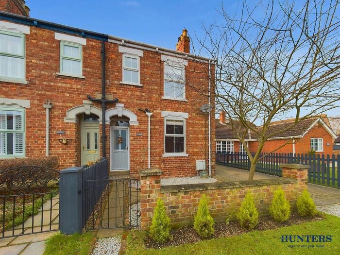 2 Bedroom Semi-Detached House For Sale In Town Street, Shiptonthorpe, York, YO43