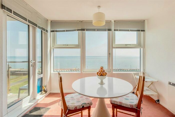 2 Bedroom Flat For Sale In "Channings, " Kingsway, Hove, BN3