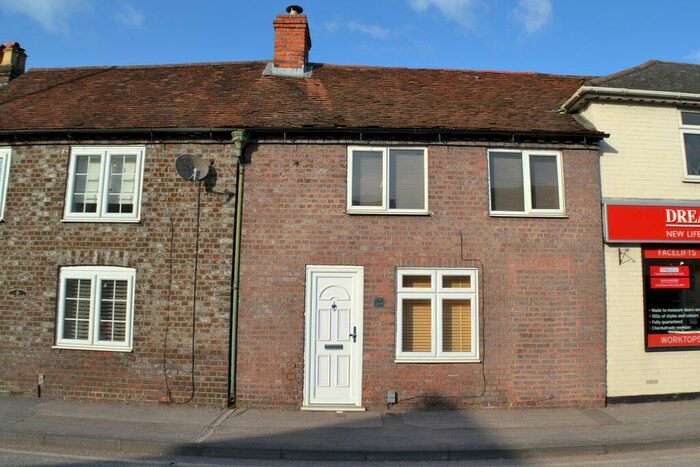 1 Bedroom Terraced House To Rent In Chapel Street Thatcham, RG18