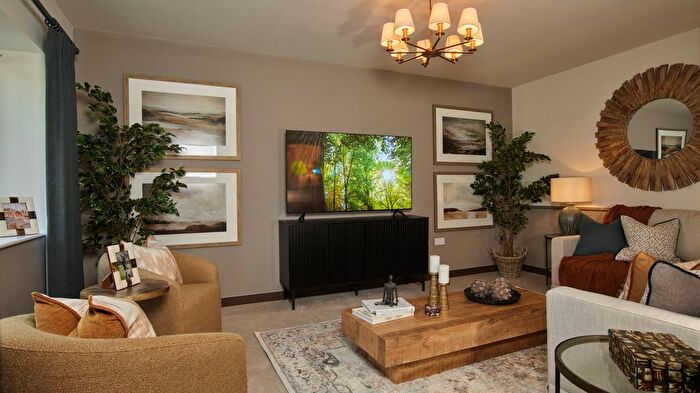 4 Bedroom Detached House For Sale In Thornwood Park, Thornwood, Epping, CM16