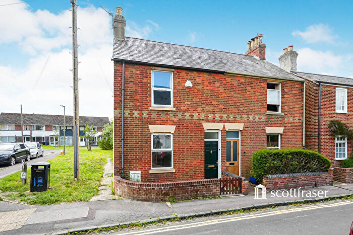 2 Bedroom End Of Terrace House To Rent In Bateman Street, Headington, OX3