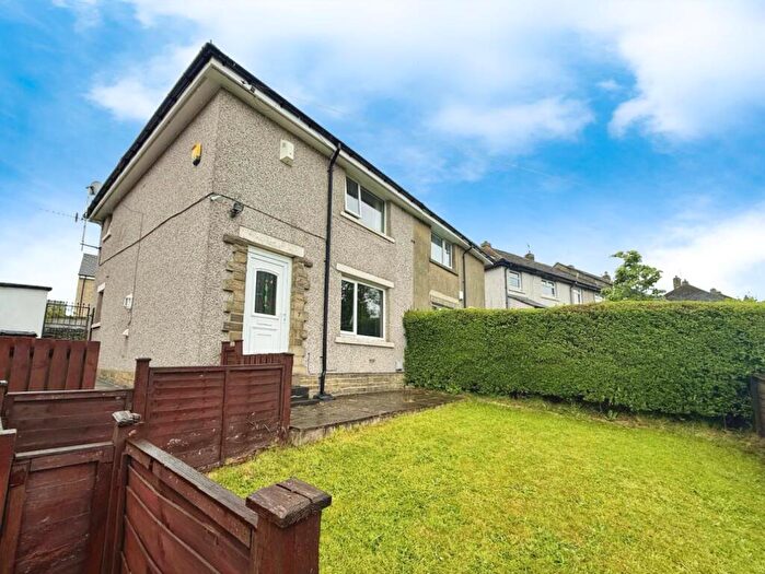 2 Bedroom House To Rent In Lingfield Road, Wilsden, Bradford, BD15