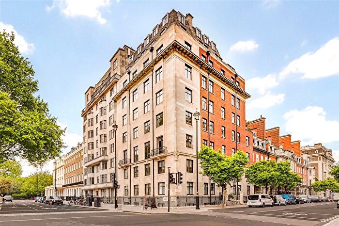 5 Bedroom Flat For Sale In Portland Place, London, W1B
