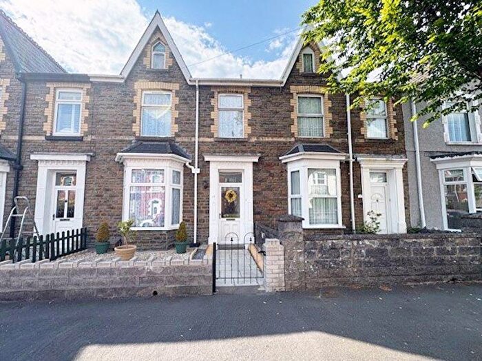 4 Bedroom Terraced House For Sale In Rugby Avenue, Neath, SA11
